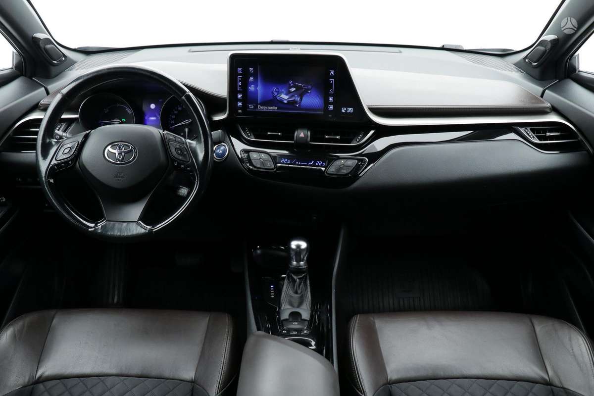 Toyota C-HR - 7