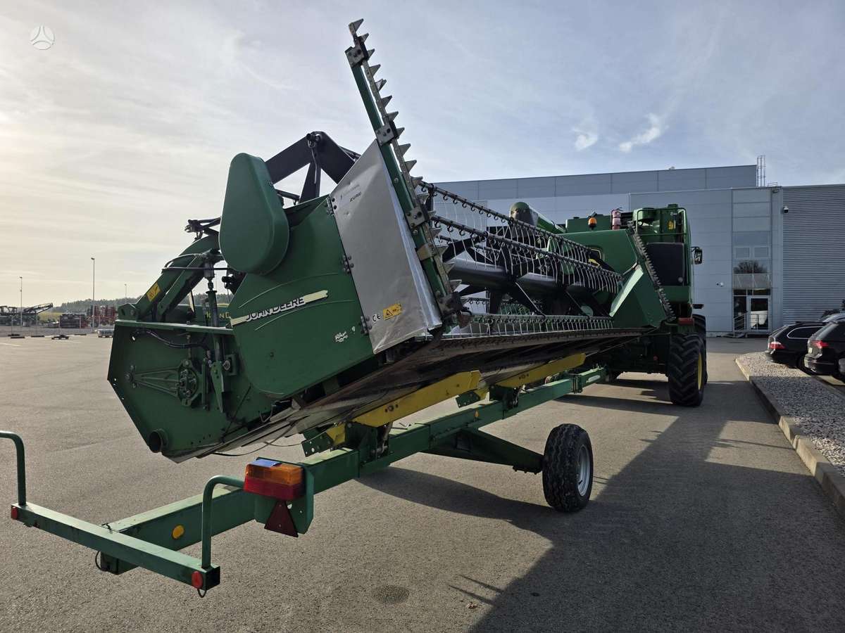 John Deere W540, комбайны
