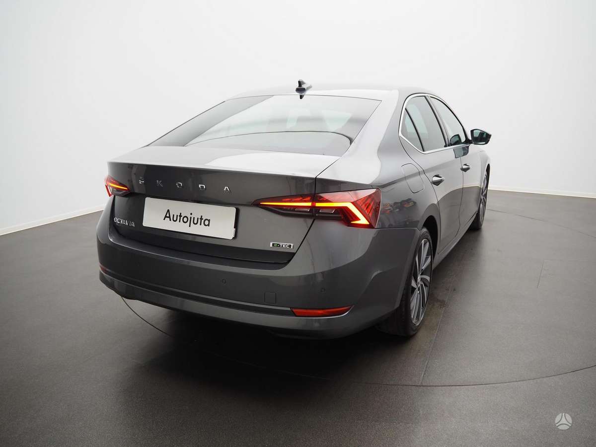 Škoda Octavia - 4
