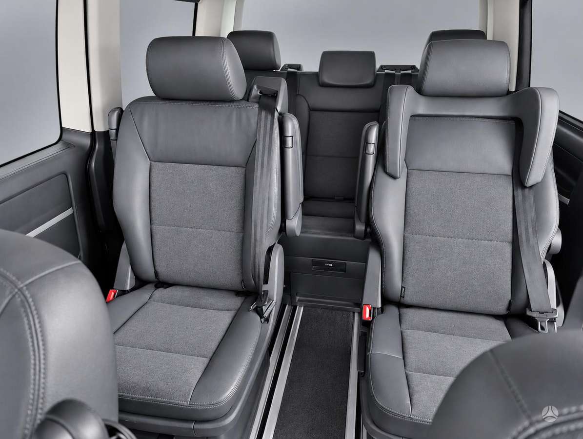 Volkswagen Multivan, 2.0 l., Минивэн