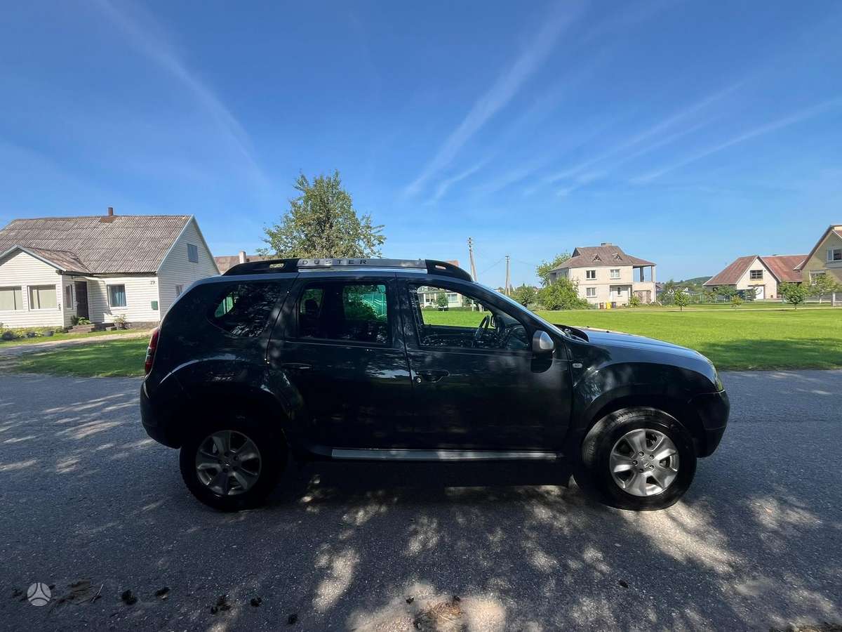 Dacia Duster, 1.2 l., Внедорожник / Кроссовер
