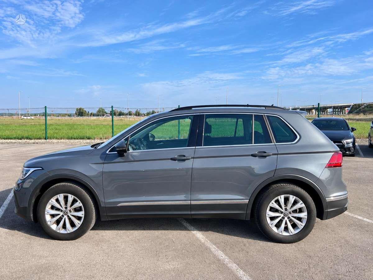 Volkswagen Tiguan - 7
