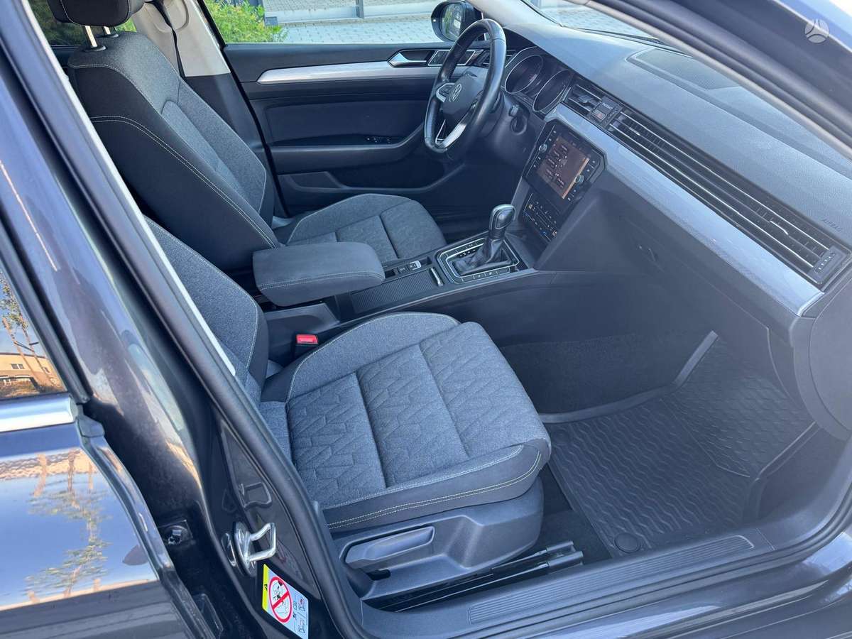 Volkswagen Passat - 9
