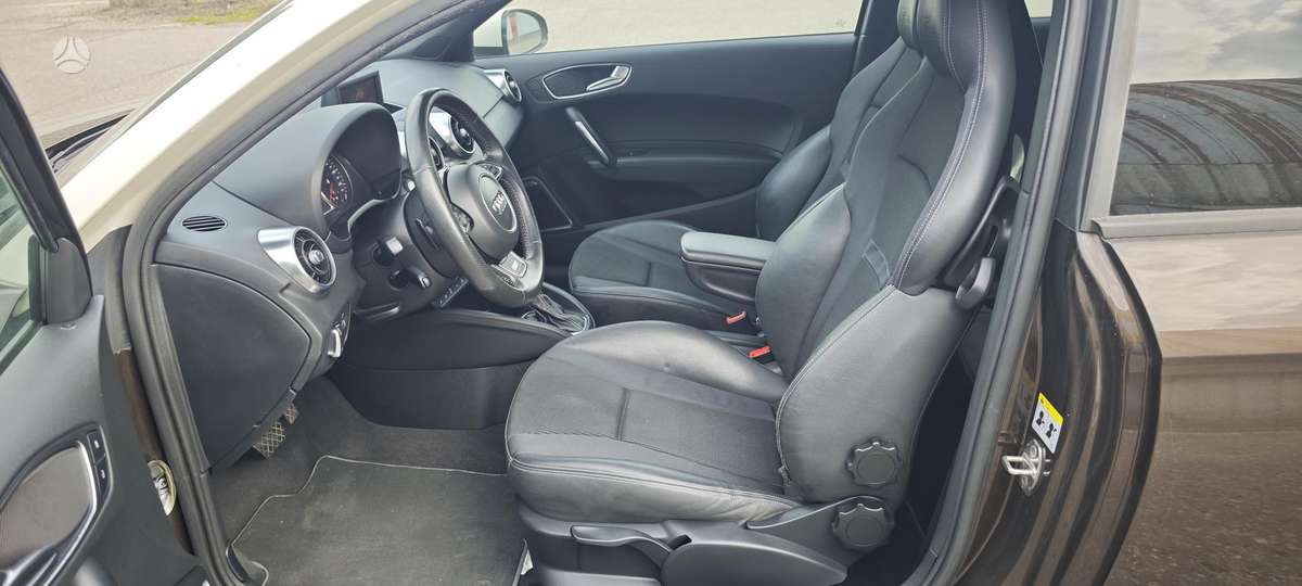 Audi A1, 1.4 l., Хэтчбек