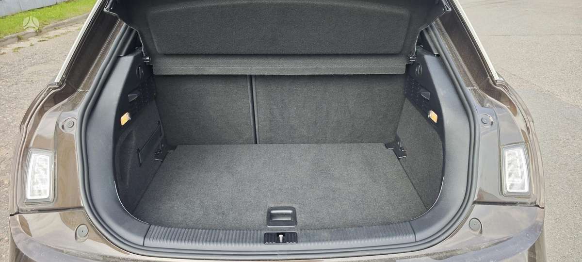 Audi A1, 1.4 l., hečbekas