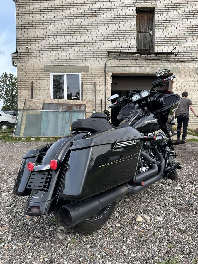 Harley-Davidson Road Glide, чопперы / круизеры / custom