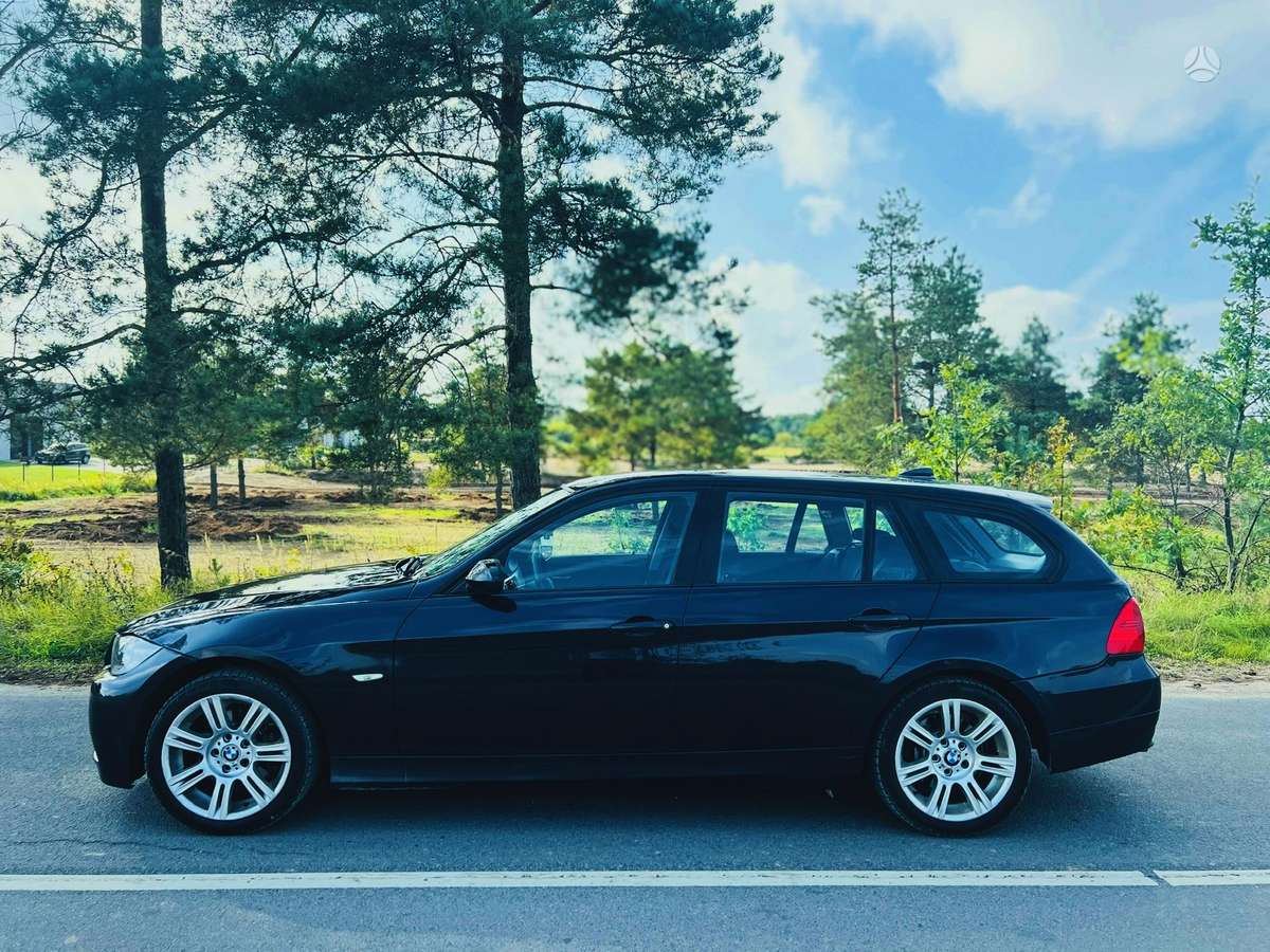 BMW 320, 2.0 l., wagon
