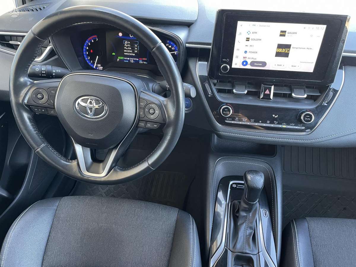 Toyota Corolla - 6
