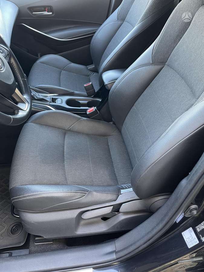 Toyota Corolla - 7