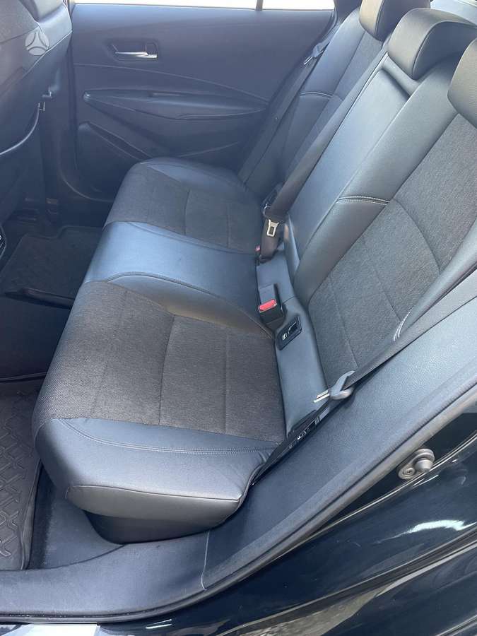 Toyota Corolla - 9