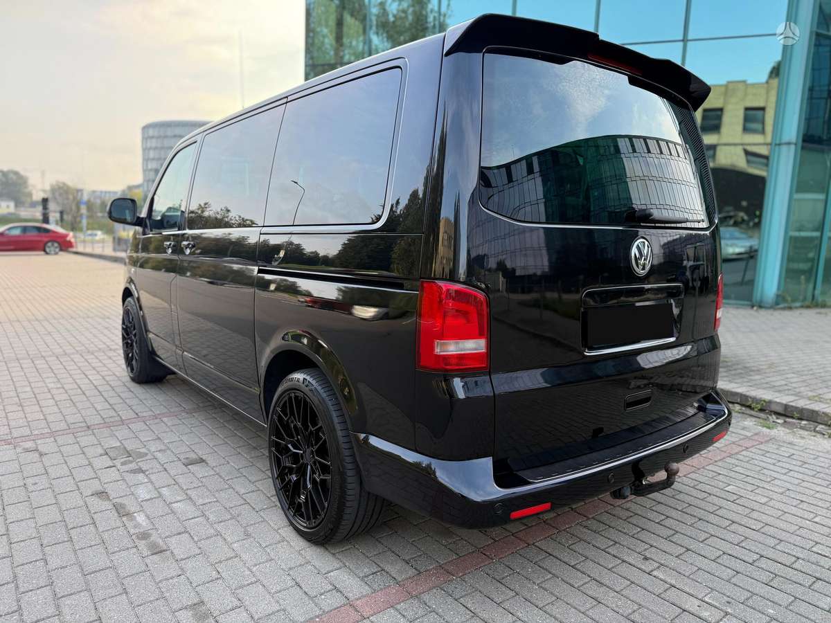 Volkswagen Multivan - 3