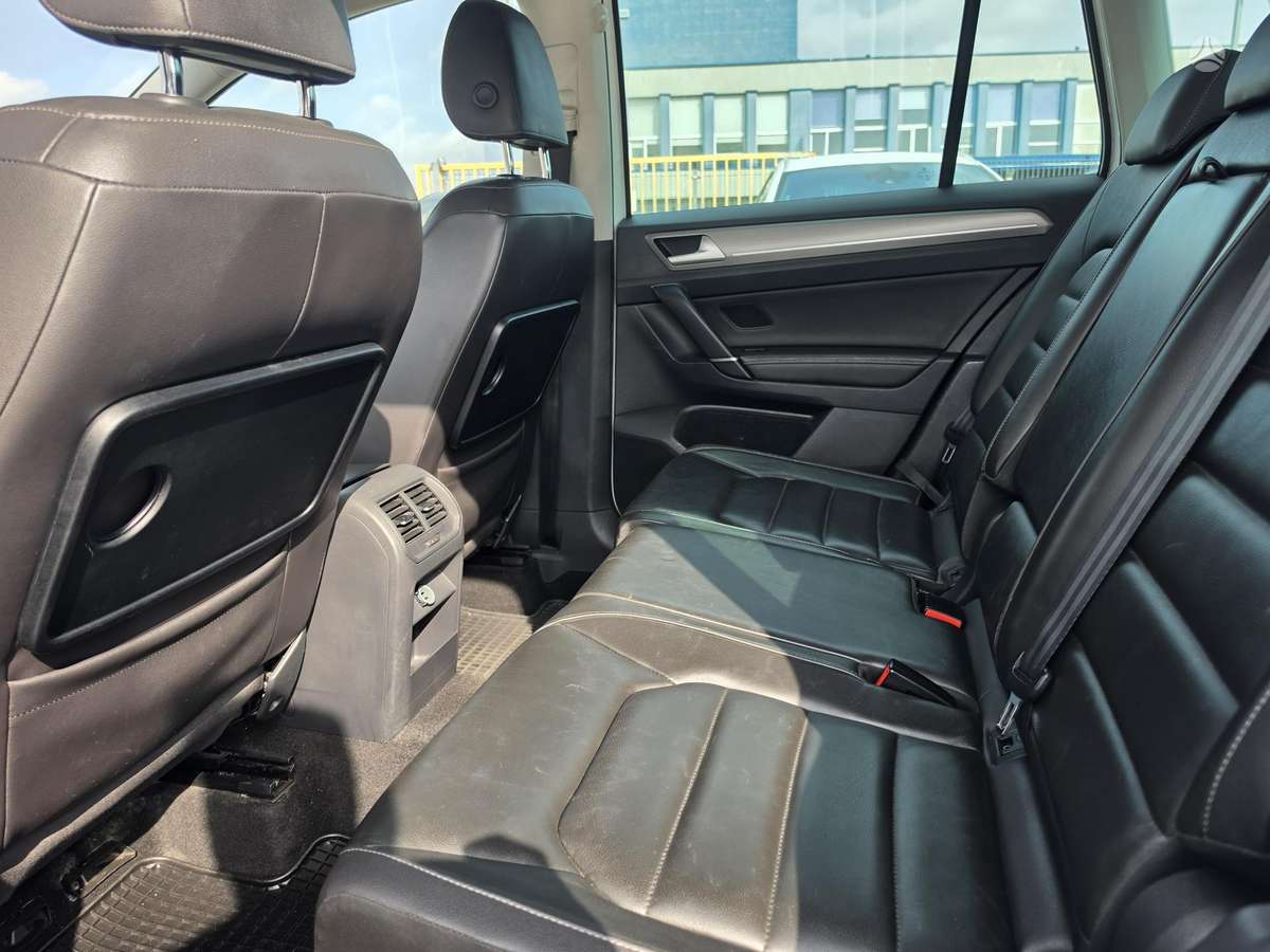 Volkswagen Golf 2014 — photo 9