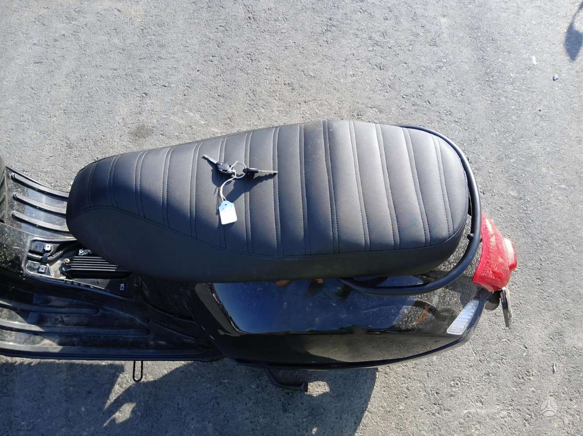 Piaggio Vespa 278cc, мотороллеры / мопеды