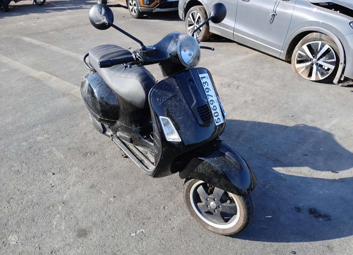 Piaggio Vespa 278cc, мотороллеры / мопеды