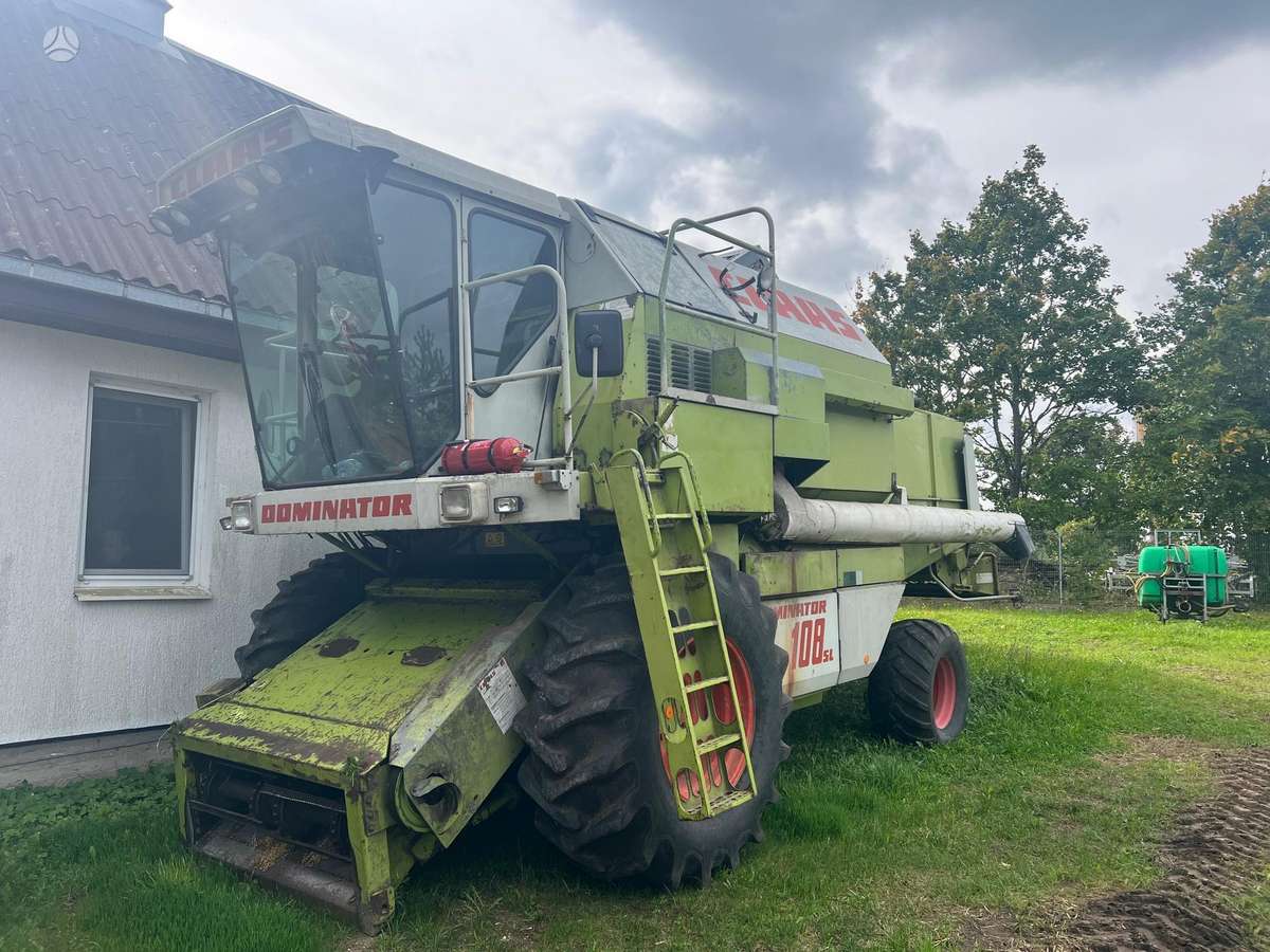 Claas 108SL, kombainai