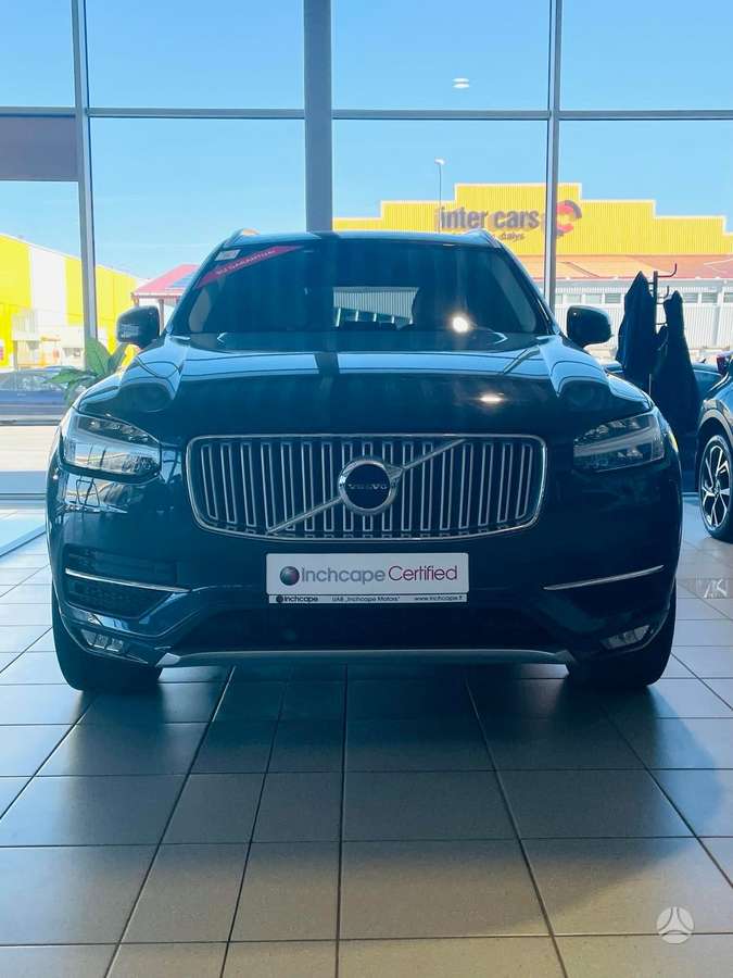 Volvo XC90 - 2