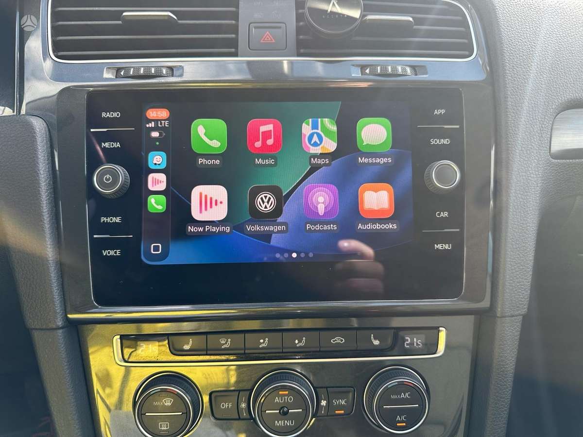 Volkswagen Golf - 7