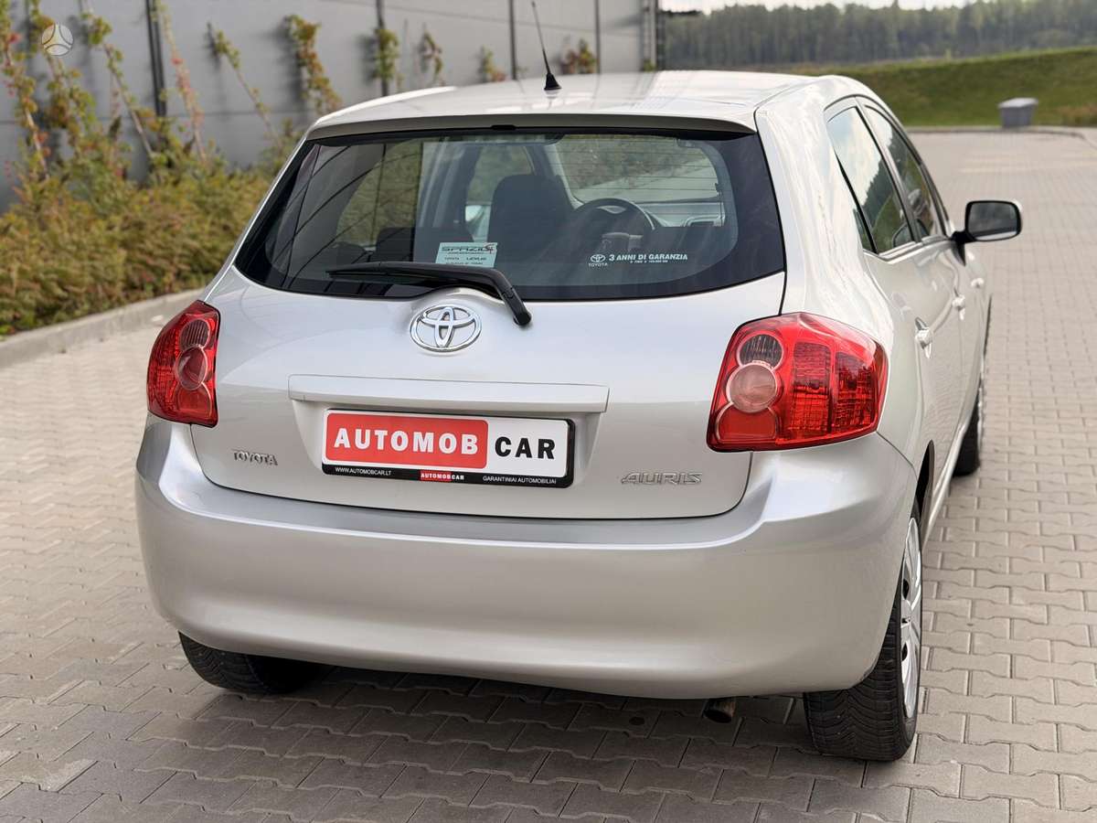 Toyota Auris, 1.6 l., hatchback