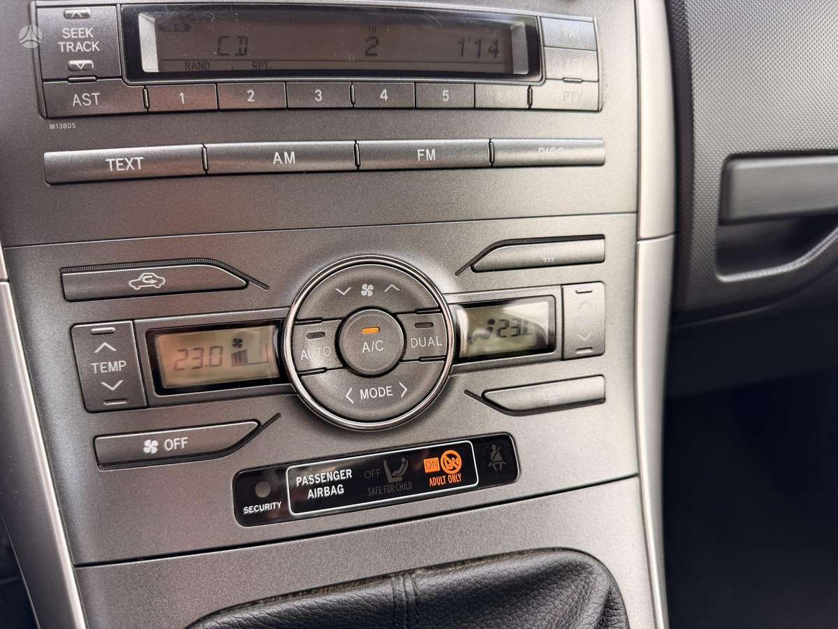 Toyota Auris, 1.6 l., hatchback