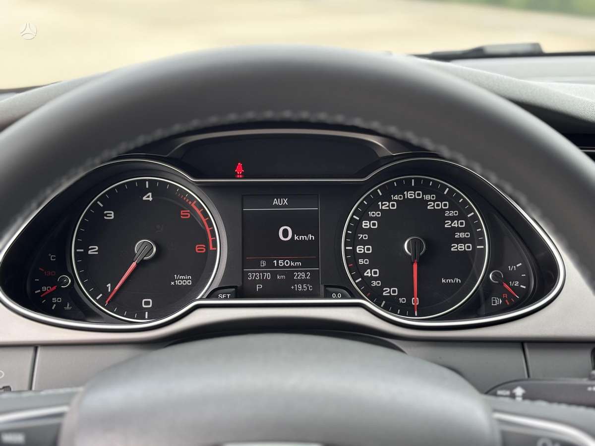 Audi A4, 2.0 l., Универсал