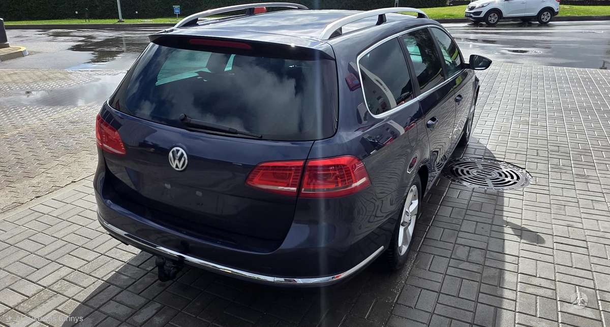 Volkswagen Passat - 6