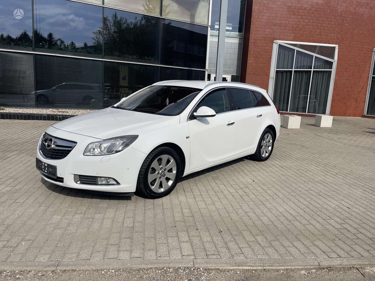 Opel Insignia, 2.0 l., wagon