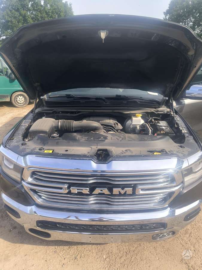 Dodge Ram Laramie