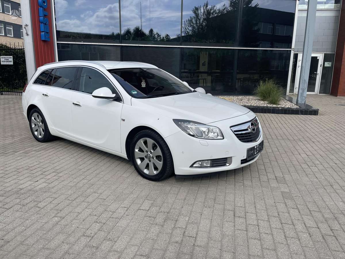 Opel Insignia, 2.0 l., Универсал