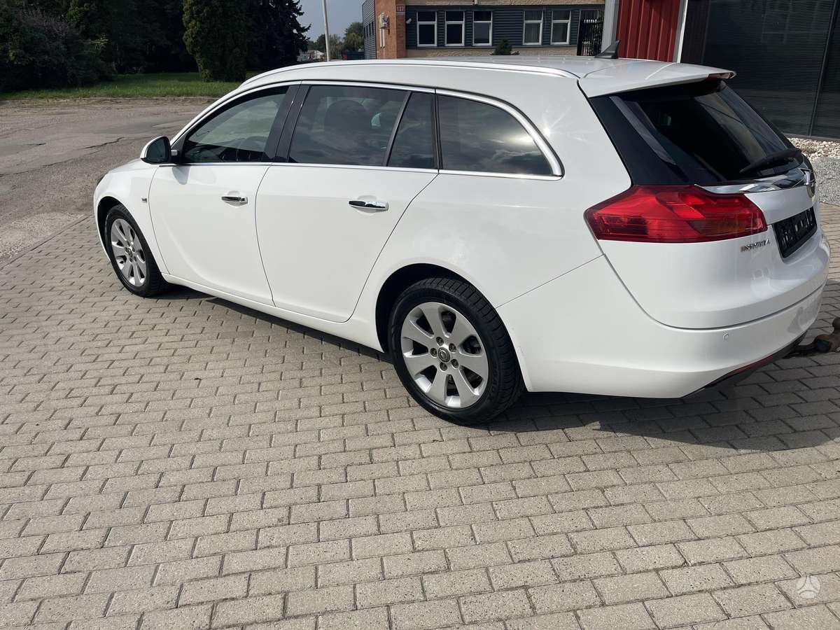 Opel Insignia, 2.0 l., Универсал
