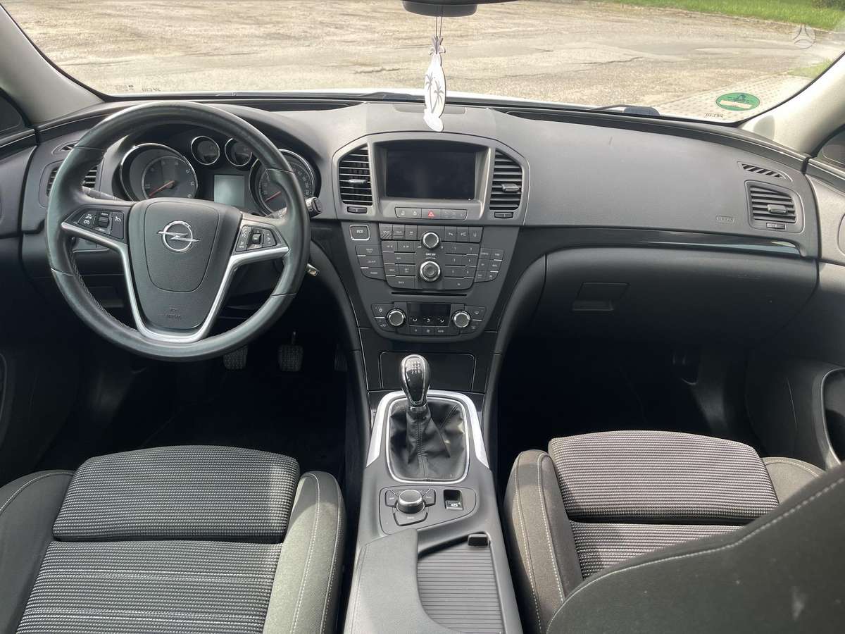 Opel Insignia, 2.0 l., Универсал