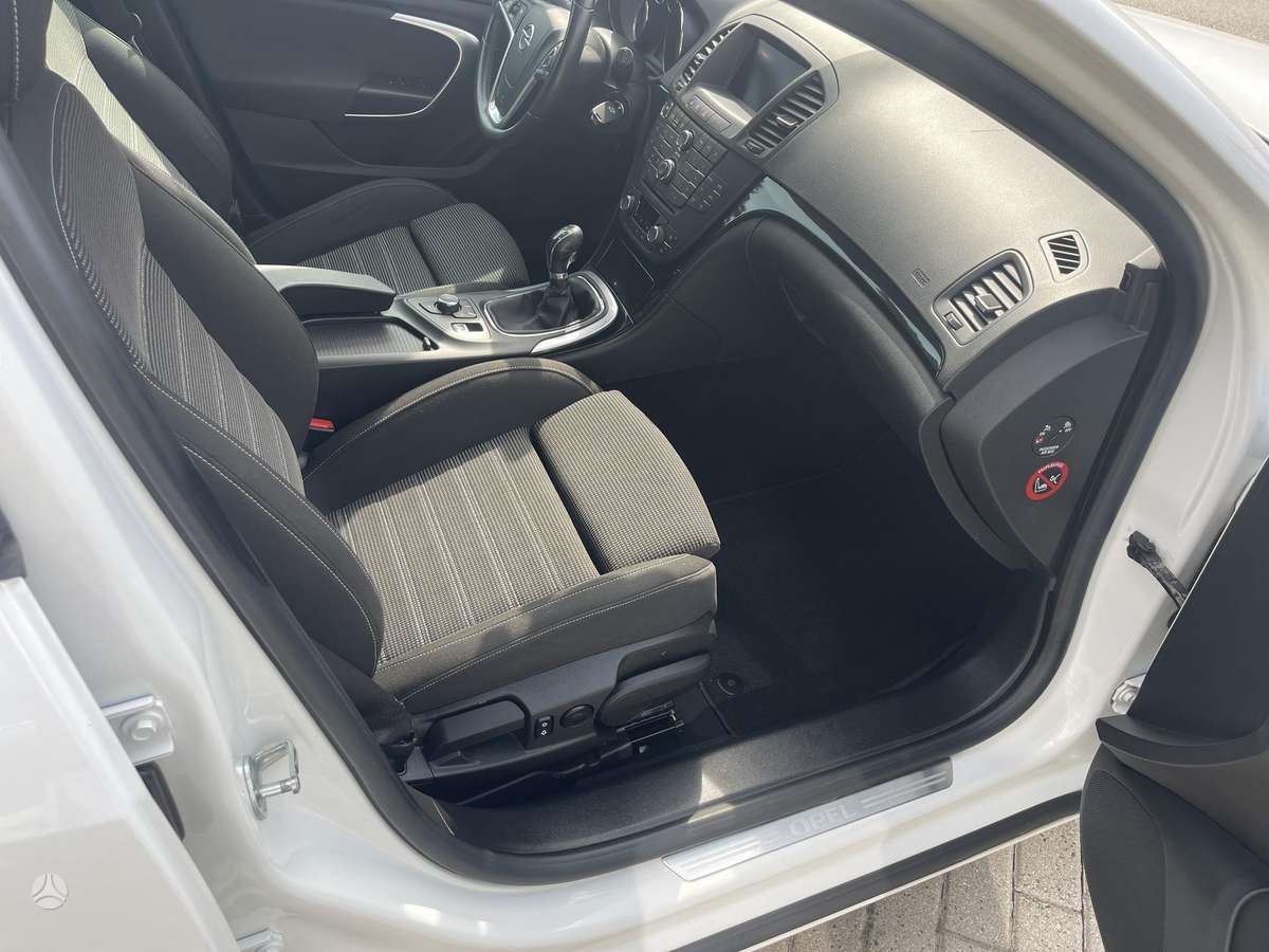 Opel Insignia, 2.0 l., Универсал