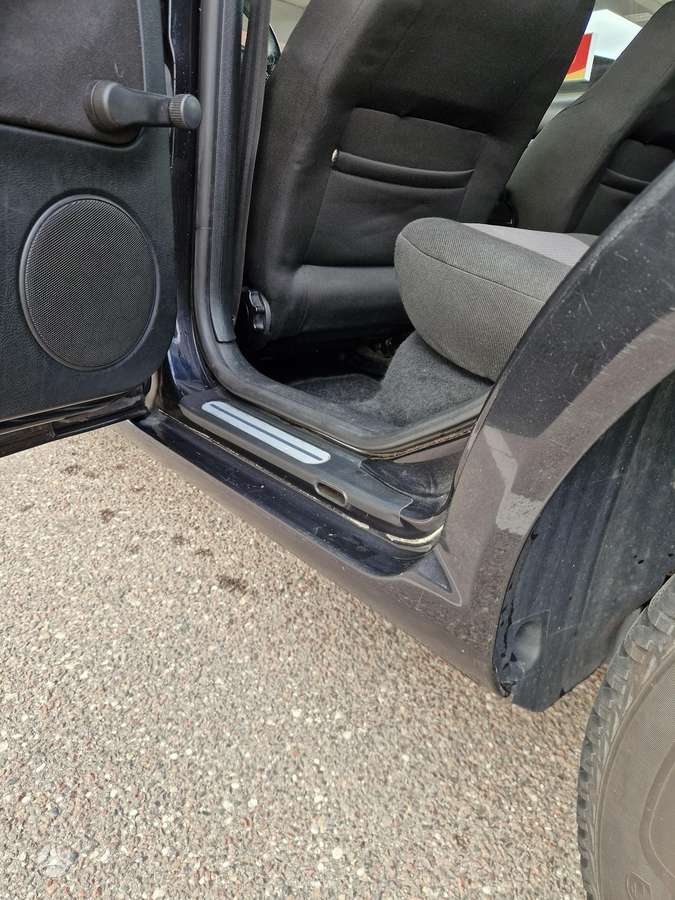 Volkswagen Golf - 9