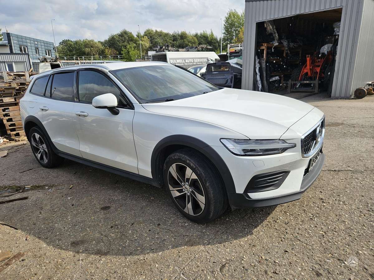Volvo V60 Cross Country