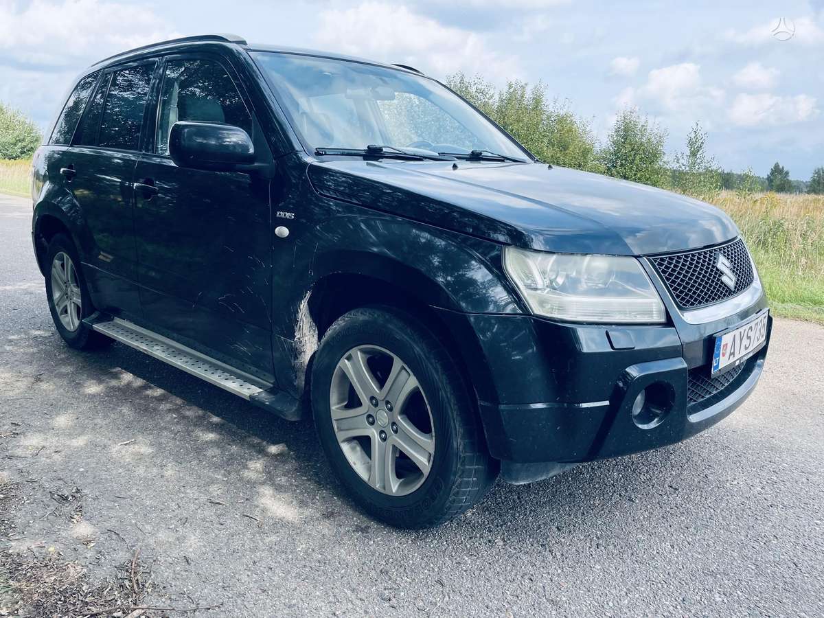 Suzuki Grand Vitara - 2