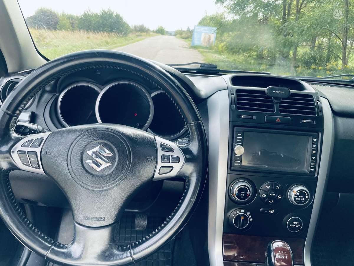 Suzuki Grand Vitara - 7