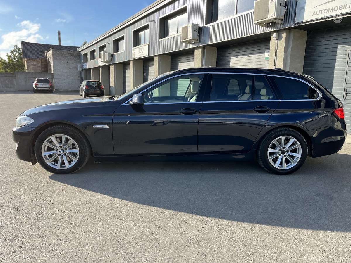 BMW 525, 2.0 l., wagon