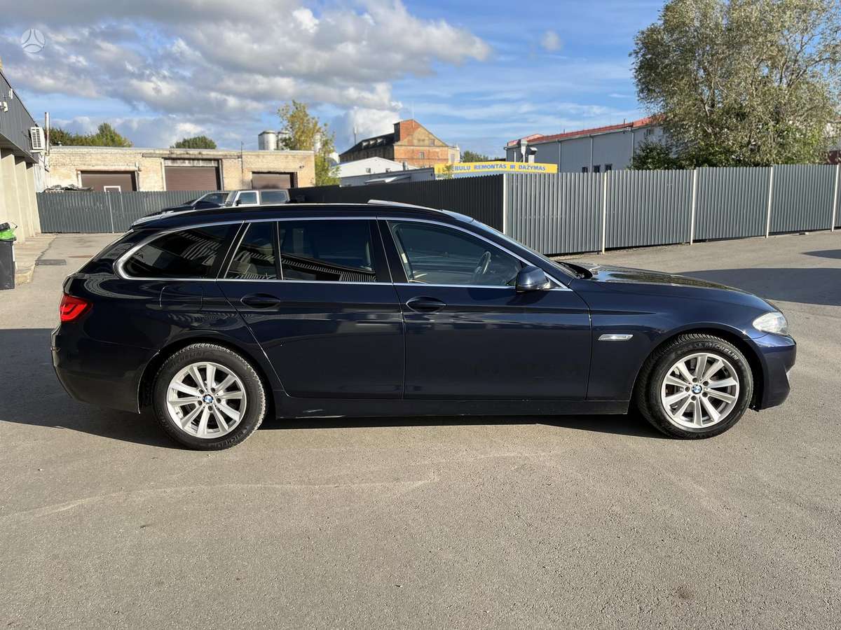BMW 525, 2.0 l., Универсал