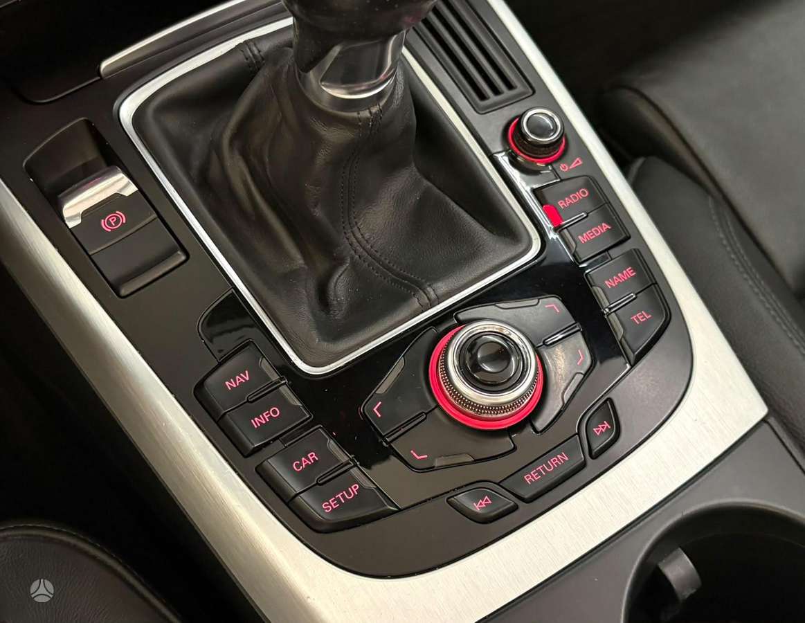 Audi A5, 2.0 l., convertible