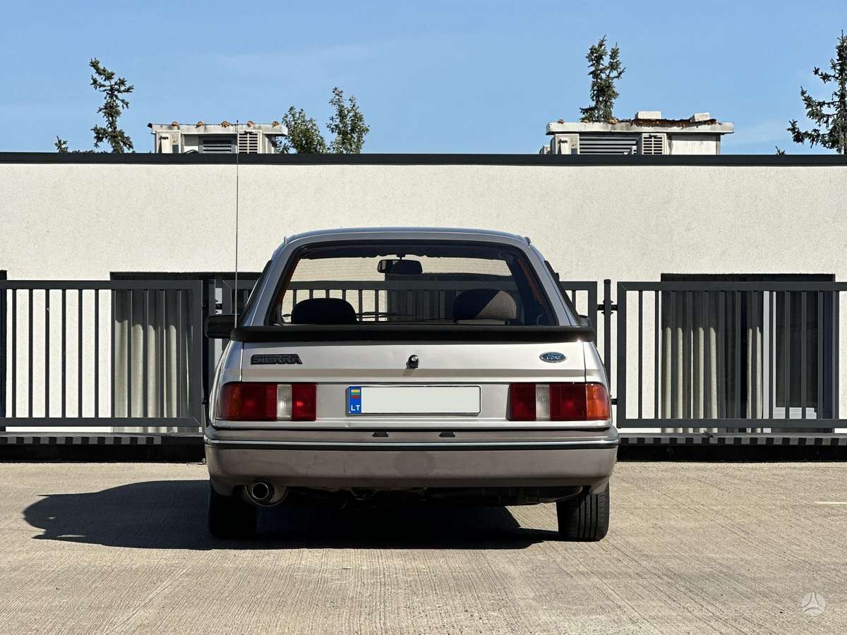 Ford Sierra - 6