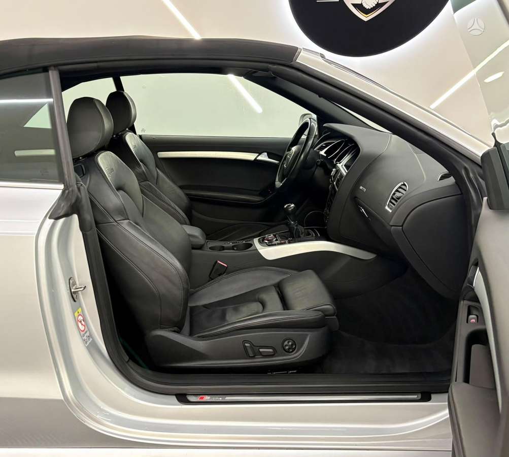 Audi A5, 2.0 l., convertible