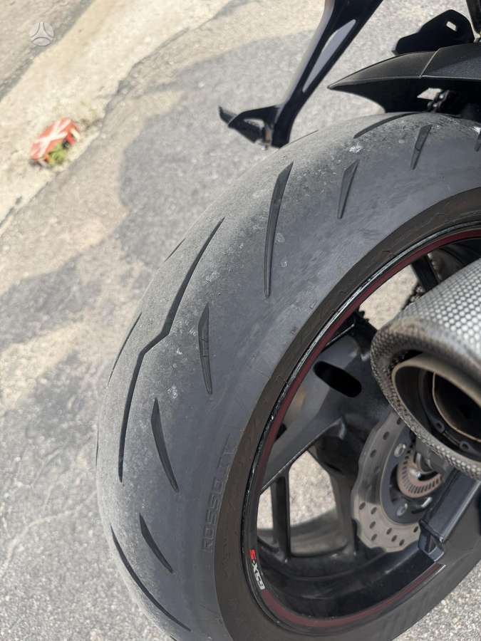 Suzuki GSX-S 749cc, street / classic