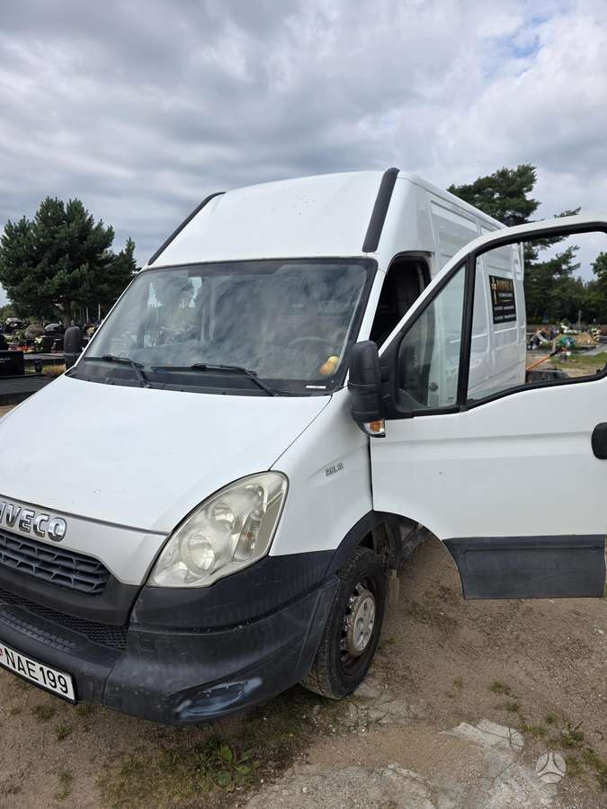 Iveco Daily, 2.3 l., cargo van