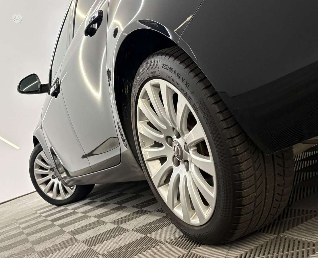 Opel Insignia, 2.0 l., Универсал