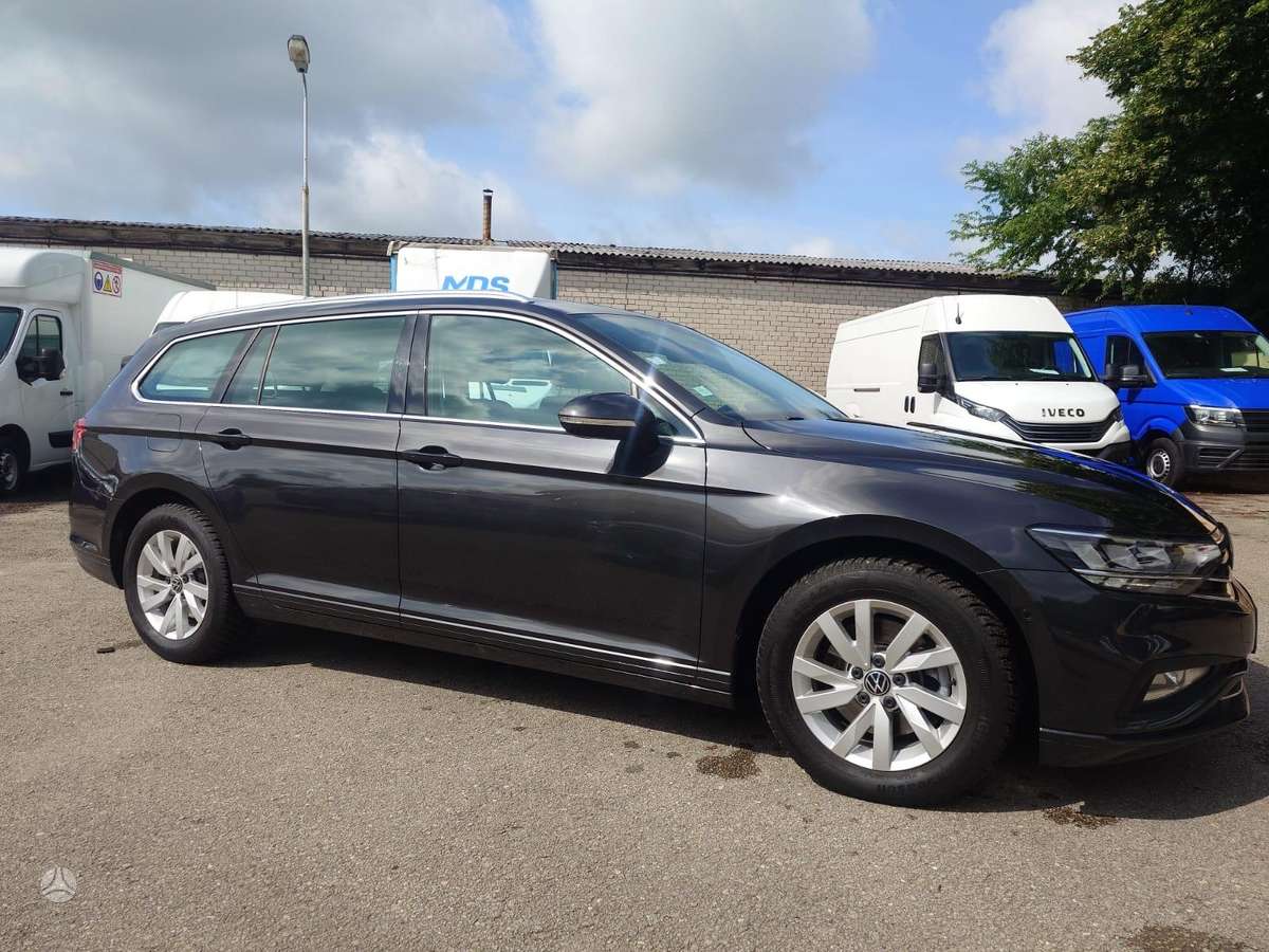 Volkswagen Passat - 3