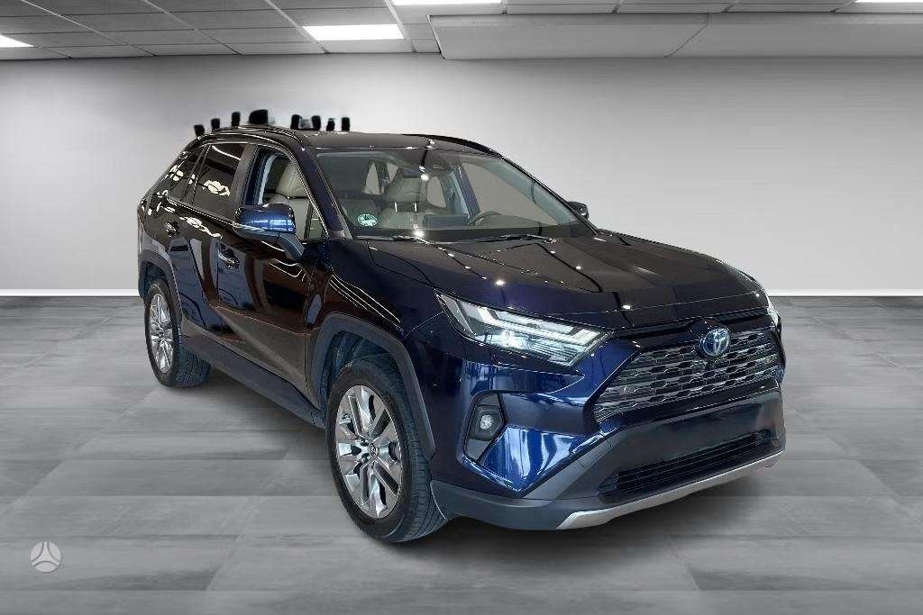 Toyota RAV4 - 3