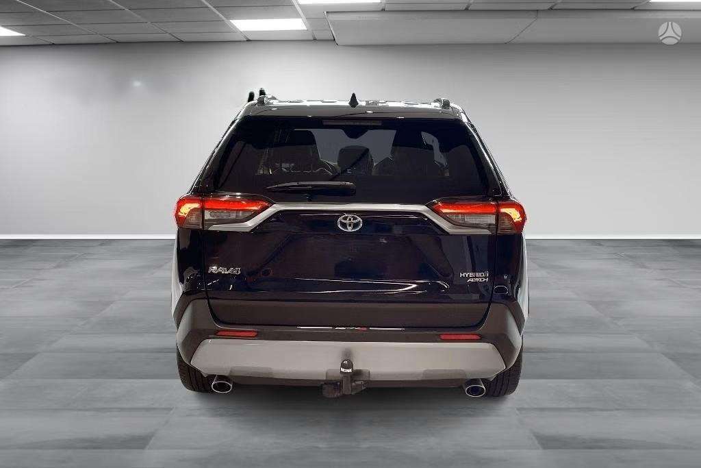 Toyota RAV4 - 5