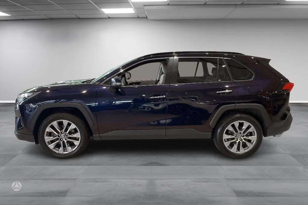 Toyota RAV4 - 6