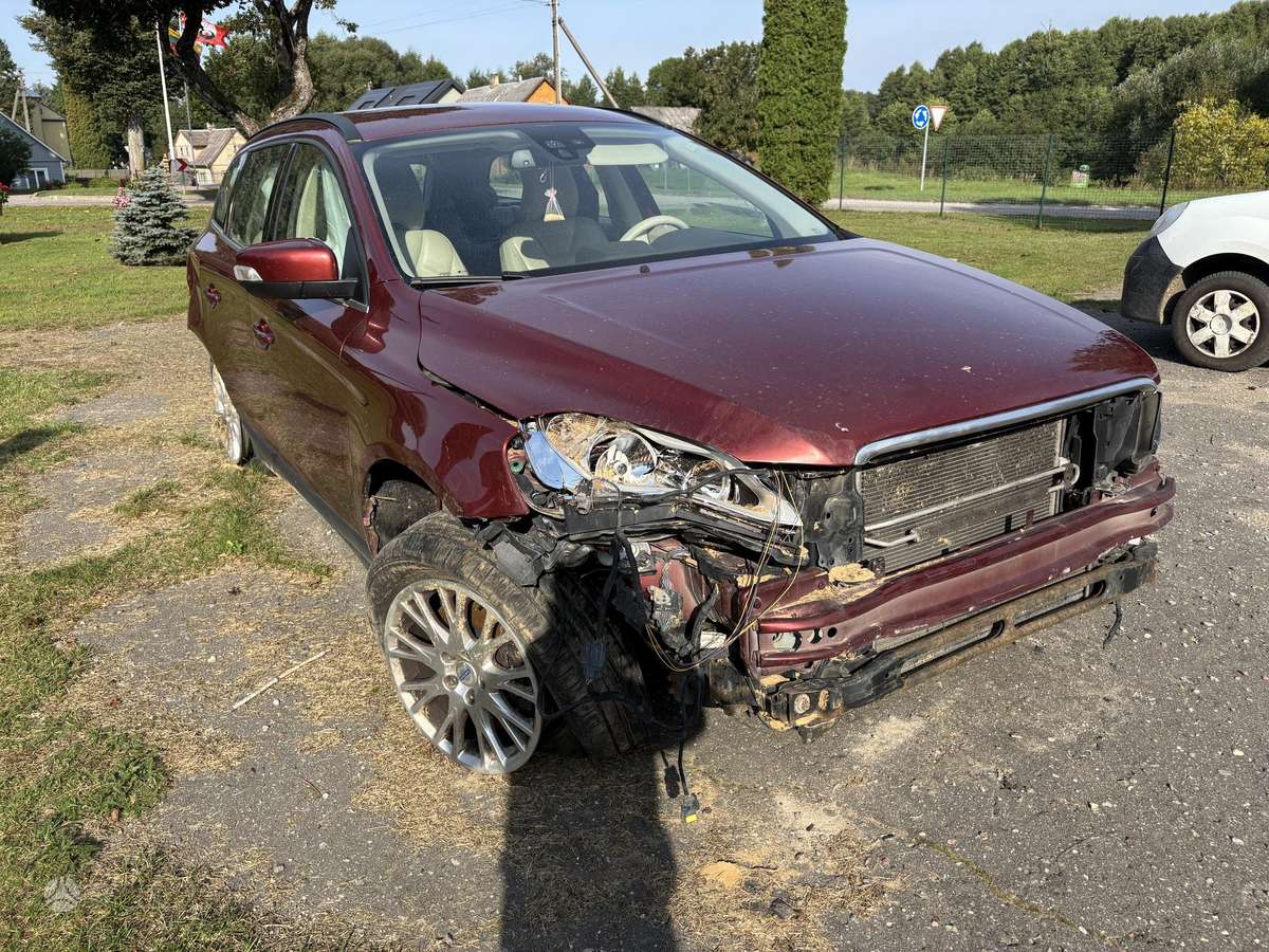 Volvo XC60 - 4