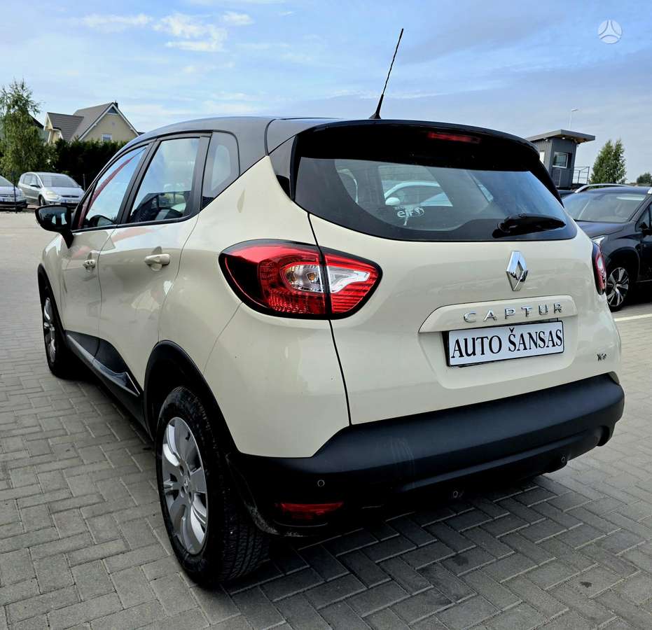 Renault Captur, 1.2 l., off-road / crossover