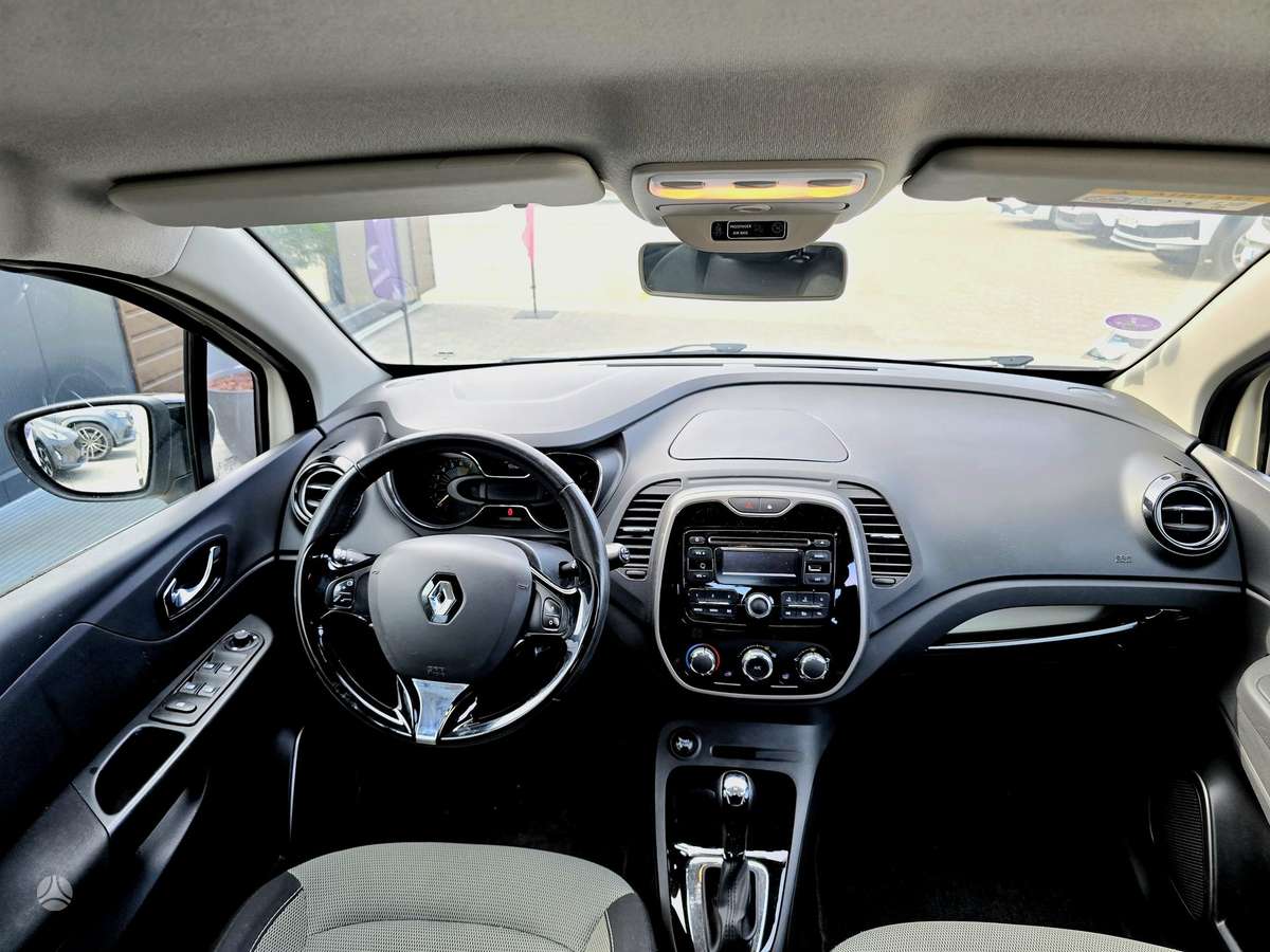 Renault Captur, 1.2 l., off-road / crossover